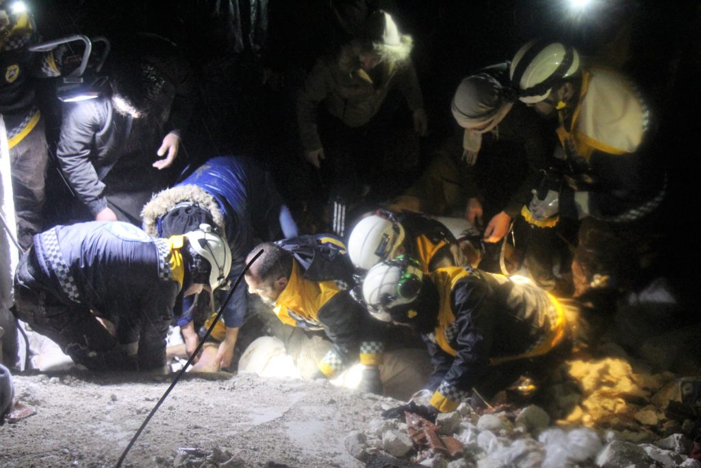 Suriye’de de yıkım büyük: Ölü sayısı 1,970’e yükseldi