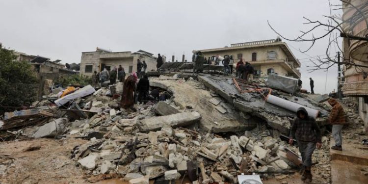 Arama kurtarma çalışanları, muhalif bölgelerde ölü sayısının, "ciddi anlamda" artacağını düşünüyor