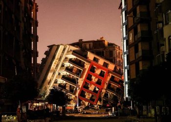 Suudi Arabistan'dan deprem bölgelerine 49 milyon dolarlık yatırım