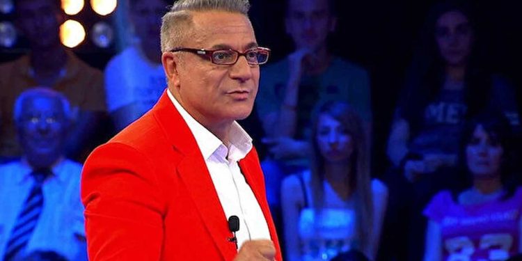 Taciz ve tehdit suçlamasıyla yargılanan Mehmet Ali Erbil’in 7 yıl 3 ay hapsi istendi