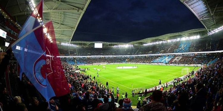 Trabzonspor'dan, depremzede çocuklar için oyuncak kampanyası