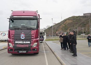 Trabzonspor'un yardım TIR'ı, deprem bölgesine yola çıktı