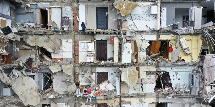 “Tüm gücümüzü Türkiye’nin yardımına tahsis etmeliyiz”