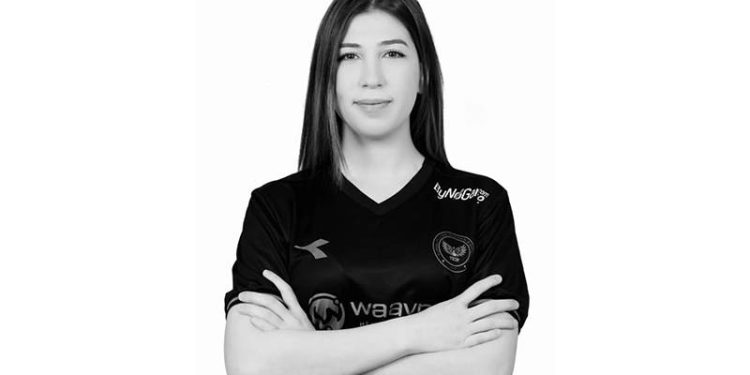 Turgutlu Belediyesi E-spor oyuncusu Gizem Harmankaya, depremde hayatını kaybetti