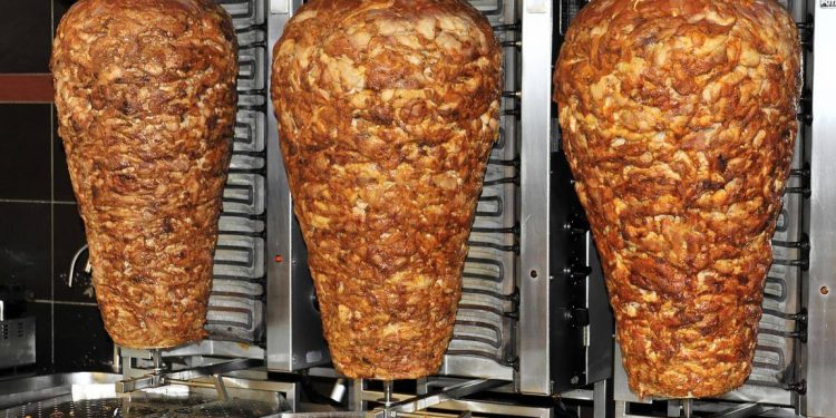 Türk dönercinin vize davasında karar açıklandı