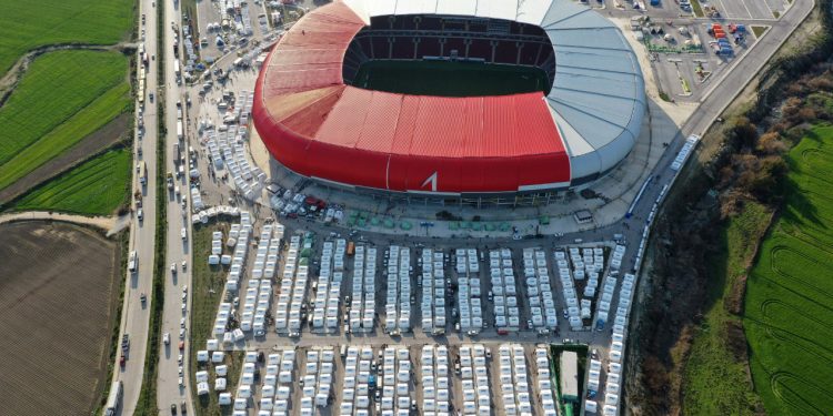 Dünya Sağlık Örgütü: Türkiye ve Suriye'de 26 milyon kişi insani yardıma ihtiyaç duyuyor