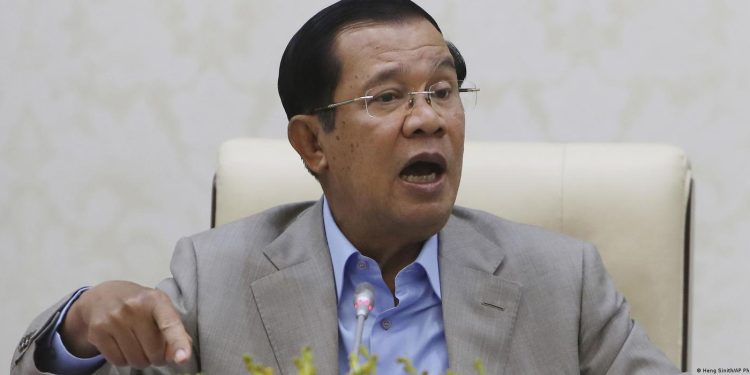 Türkiye’ye yardım haberi Kamboçya’da radyo kapattırdı