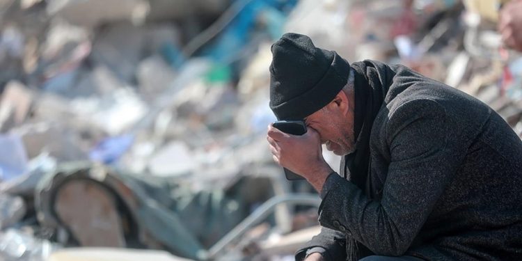 Uluslararası Af Örgütü’nden çağrı: İnsan hakları deprem müdahalelerinin merkezinde olmalı