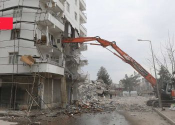 Uzmanlar uyardı: 'Hemen inşaat projelerine girişmek doğru değil'