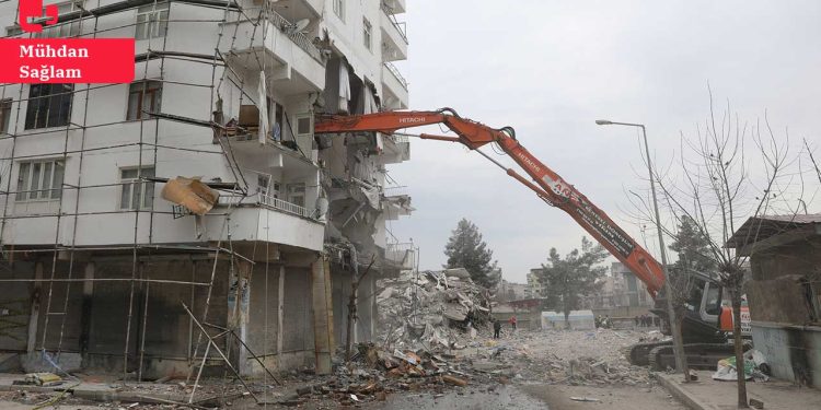 Uzmanlar uyardı: 'Hemen inşaat projelerine girişmek doğru değil'