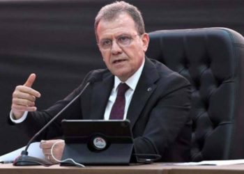 Vahap Seçer: 400 bin kişi deprem bölgesinden gelecek, Mersin afet bölgesine dahil edilmeli