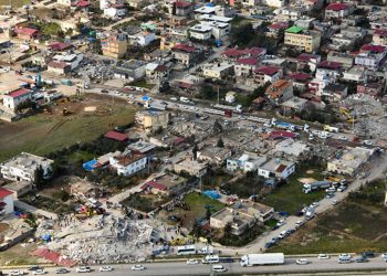 Vali açıkladı: Depremden zarar gören Nurdağı’nın yüzde 100’ü yıkılacak, yeniden inşa edilecek