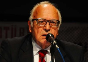 Yargıtay Onursal Cumhuriyet Başsavcısı Sabih Kanadoğlu vefat etti