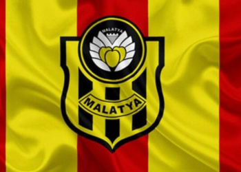 Yeni Malatyaspor'da iki futbolcuyla yollar ayrıldı: Bu vefasızlığı asla unutmayacağız