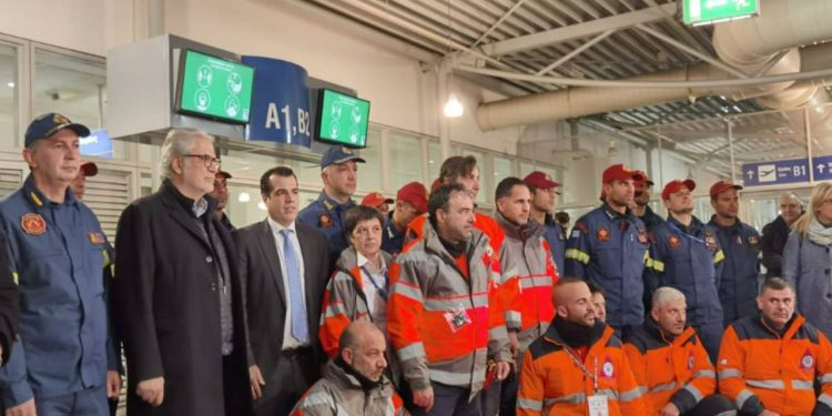 Yunan kurtarma ekibi Atina’ya döndü