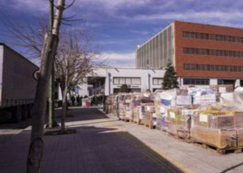 Yunanistan'dan 120 ton yardım malzemesi yola çıktı