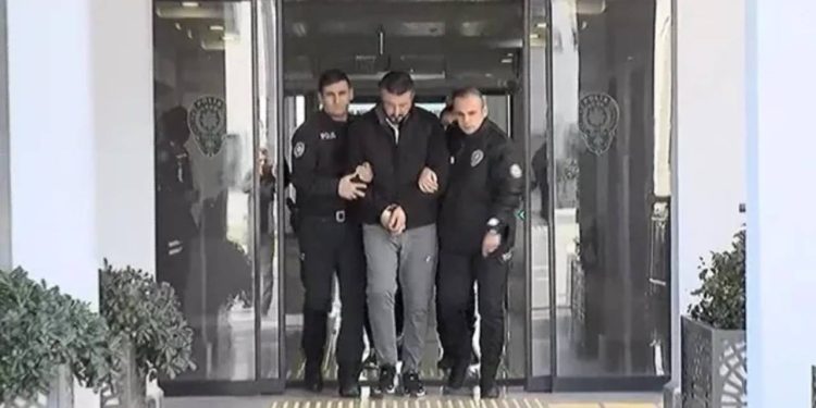 Yurt dışına kaçarken yakalanan Adıyaman'daki binaların müteahhiti Yavuz Karakuş ve eşi Sevilay Karakuş tutuklandı
