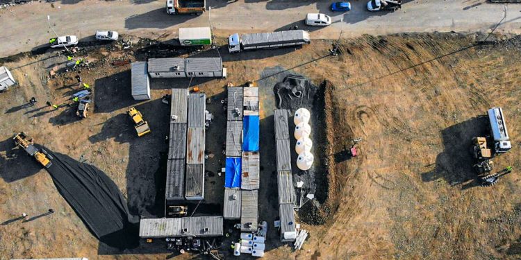 ‘Bazı siyasiler otel rezervasyonu gibi bizden sürekli konteyner istedi’