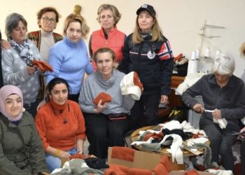 Kadınlardan 8 Mart’ta Depremzedelerle Dayanışma