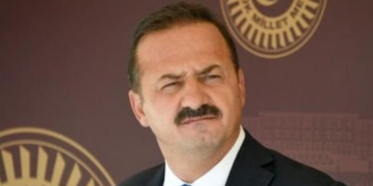 İstifa Eden Ağıralioğlu Seçim Sonucunu Bekleyecek