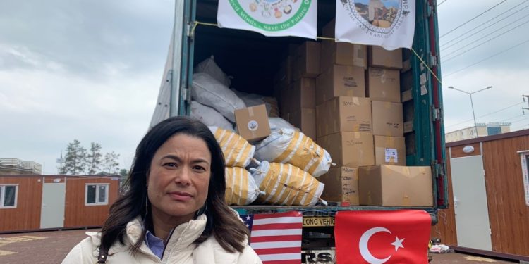 Kızılderililerden Adıyaman’daki Depremzedelere Yardım