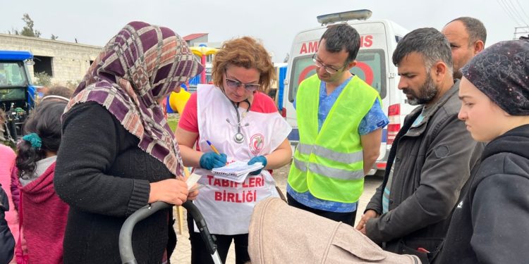 TTB Ekipleri Köylerde Sağlık Taraması Yapıyor