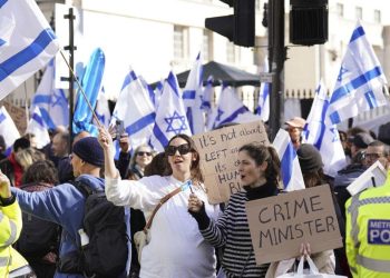 Sunak, İngiltere’de protestolarla karşılanan Netenyahu’ya demokrasi uyarısı yaptı