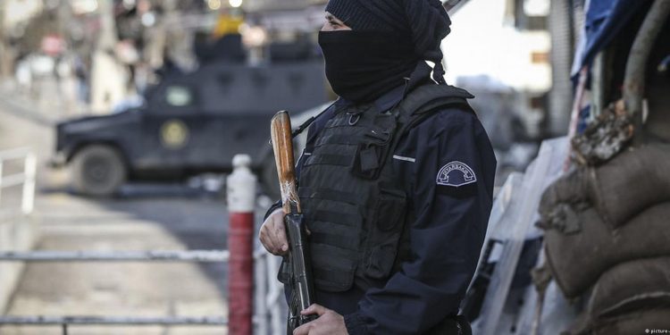 14 yaşındaki çocuğa işkence iddiası: Polisler ne söyledi?