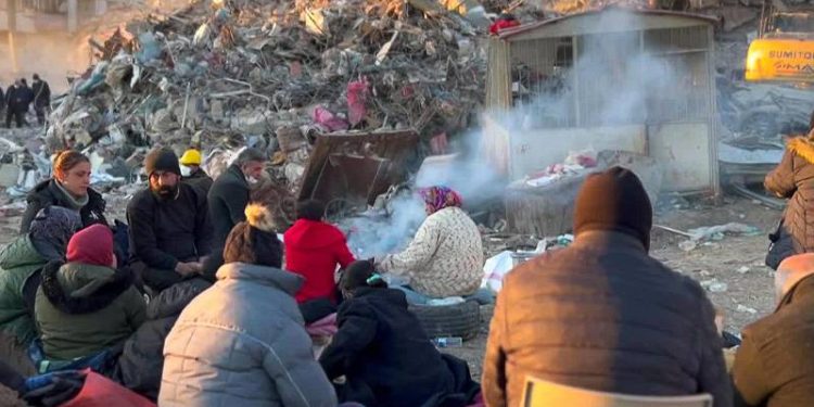 Almanya'dan depremzedelere verilen vize sayısı bini geçti