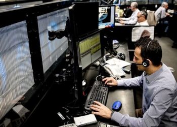 Kripto paraların düşüş trendinde olduğu dönemde borsaya hücum eden 20 yaş altı yatırımcı, son iki ayda 740 milyon lira kaybetti.