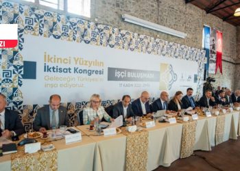 İzmir İktisat Kongresi: Fukuyama yerine Piketty’yi davet ederdim