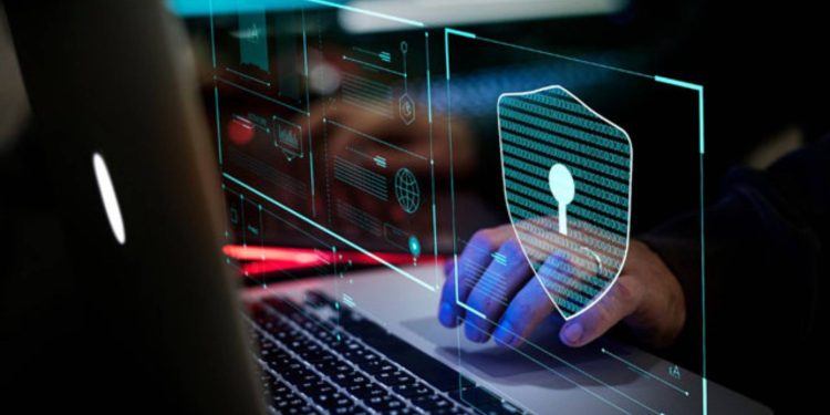 330 bin müşterinin kişisel verileri çalındı