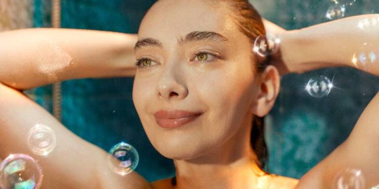 37 yıl sonra yeniden çekilen Aaahh Belinda, 7 Nisan'da Netflix'te