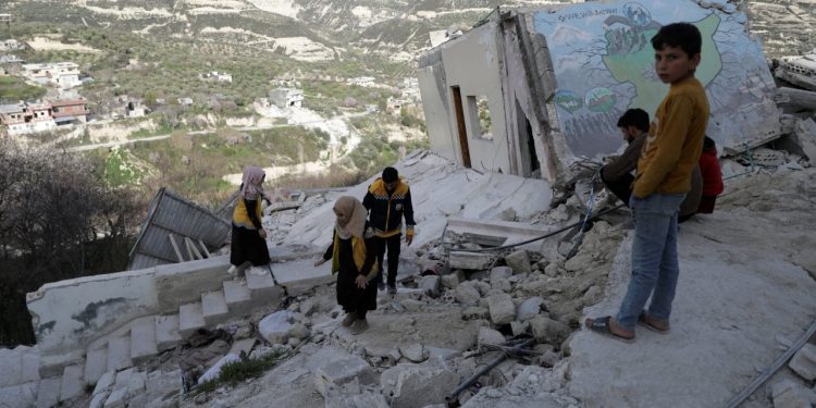 6 Şubat depremleri: BM Soruşturma Komitesi hem BM'yi hem de Suriye hükümetini başarısız buldu