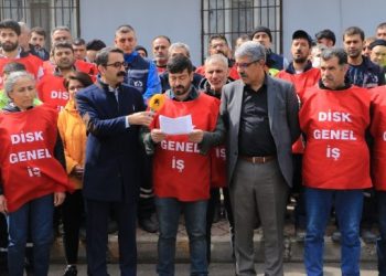 İşçilerden ‘üye kaydırma’ tepkisi: Yanlıştan dönülsün