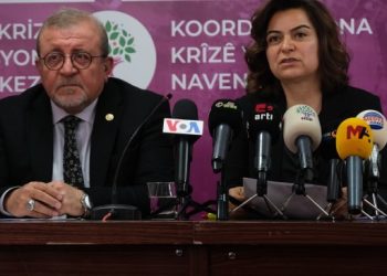 Koçyiğit: 3 buçuk milyon öğrencinin eğitim hakkı gasp edildi