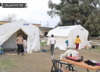 Muhtarlar üzerinden gönderilen yardımlar halka ulaşmıyor