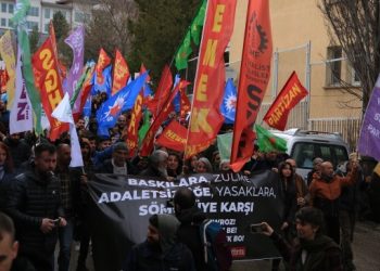 Dersim’de Newroz yürüyüşü
