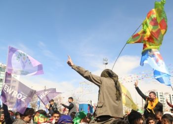 Newroz meydanında tecride karşı öfke