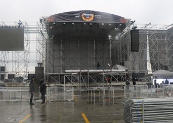 Yenikapı yüzbinleri ağırlamaya hazır