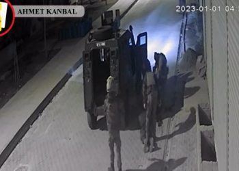 Şiddet görüntüsüne rağmen polisten savunma: Dostane şekilde ayrıldık