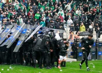 Bursaspor’a 9 maç seyircisiz oynama cezası