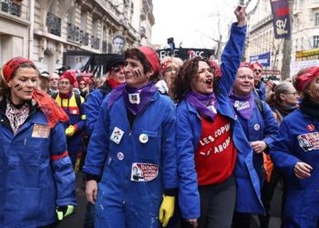 Paris’te temizlik işçilerinin grevi uzatıldı