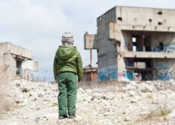 42 depremzede çocuğun kimliği bilinmiyor