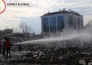 Memleketimiz hakkında güzel şeyler yaz abi…