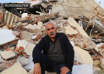 Enkaz altından aranan Kızılay: Kepçe tutun kurtarın!