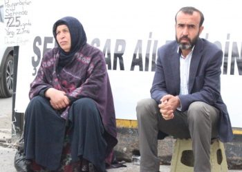 Ferit Şenyaşar: Adalet gelene kadar adliye önünden ayrılmayacağız