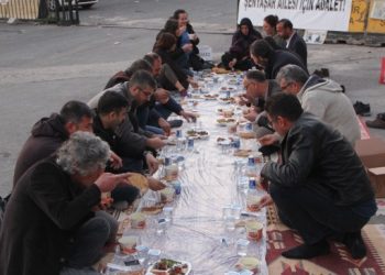 Şenyaşar ailesinin iftar sofrasına KESK’ten ziyaret