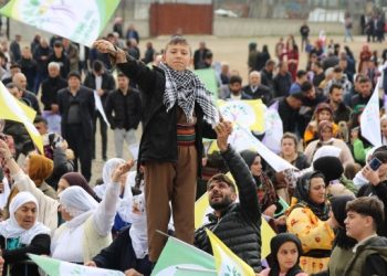 Sêrt’te halk 3 koldan Newroz’a gidiyor