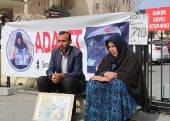 Ferit Şenyaşar: Bakan, nöbetimizi görmemek için arka kapıdan giriş yapıyor